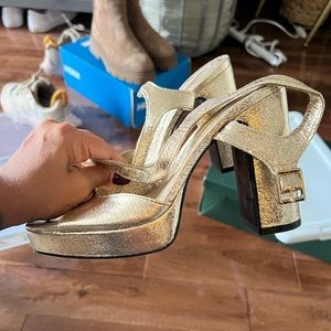 COPY - Zara gold heels
